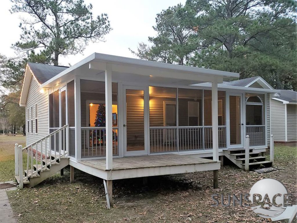 Integrated Railings and Screens - Sunspace by Express Sunrooms